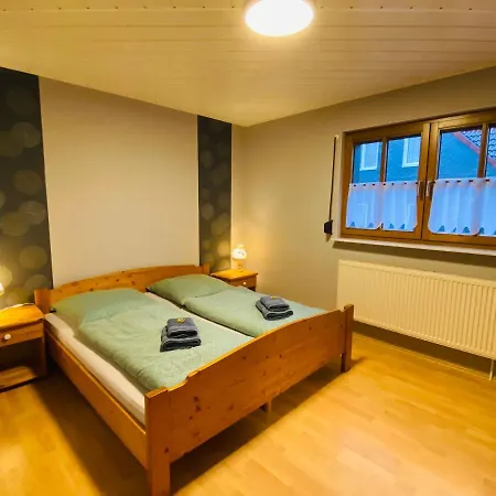 An Den Erlewiesen, 3sz, 85qm, Kamin Διαμέρισμα