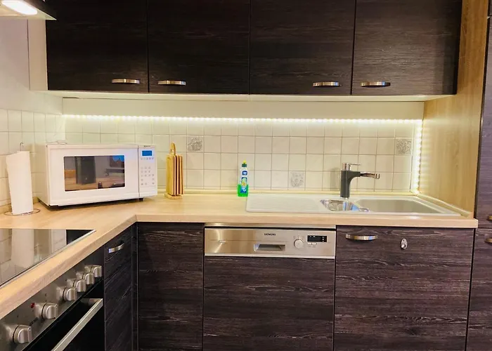 Appartement An Den Erlewiesen, 3sz, 85qm, Kamin *