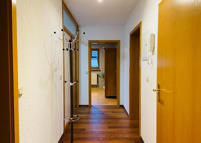 An Den Erlewiesen, 3sz, 85qm, Kamin Appartement